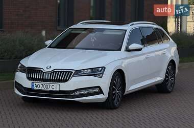 Универсал Skoda Superb 2020 в Мукачево