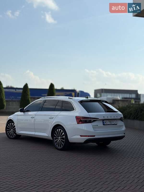 Универсал Skoda Superb 2020 в Мукачево