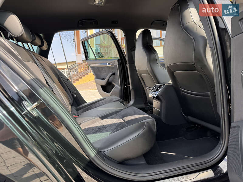 Универсал Skoda Superb 2020 в Дрогобыче