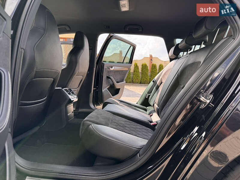 Универсал Skoda Superb 2020 в Дрогобыче