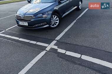Универсал Skoda Superb 2019 в 