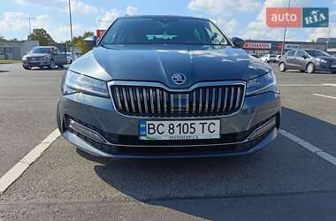 Универсал Skoda Superb 2019 в 