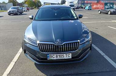 Универсал Skoda Superb 2019 в 