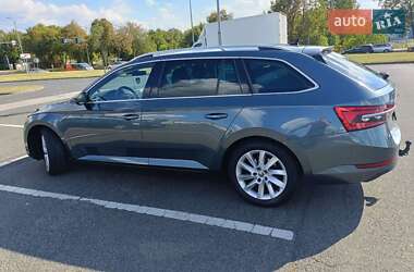 Универсал Skoda Superb 2019 в 