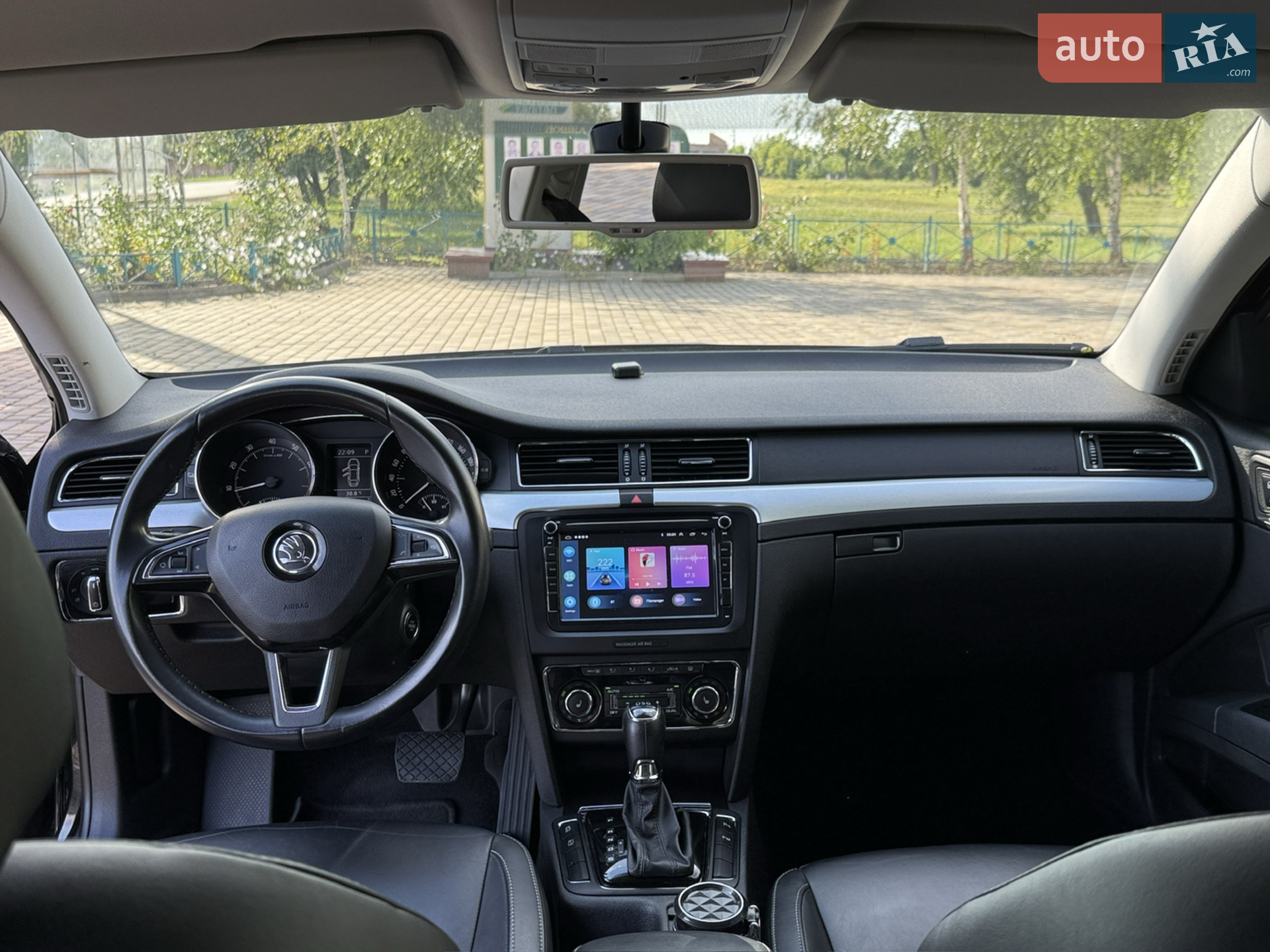 2014 Skoda Superb - мініатюра 11