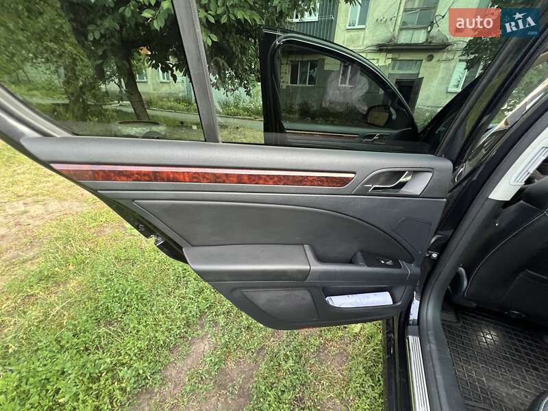 Лифтбек Skoda Superb 2013 в Синельниково