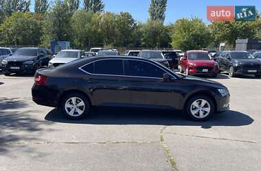 Лифтбек Skoda Superb 2018 в 