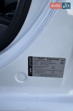 Лифтбек Skoda Superb 2015 в 