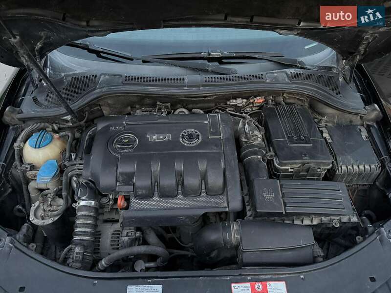 Лифтбек Skoda Superb 2008 в Хмельницком