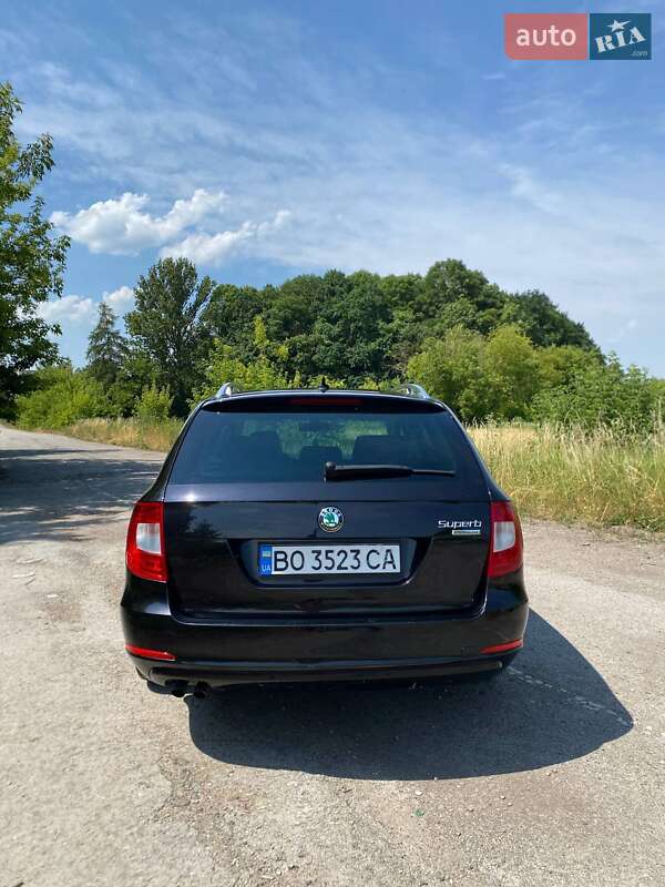 Универсал Skoda Superb 2012 в Тернополе