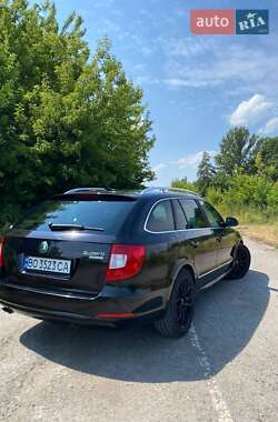 Универсал Skoda Superb 2012 в 