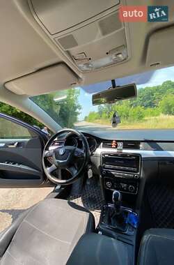 Универсал Skoda Superb 2012 в 