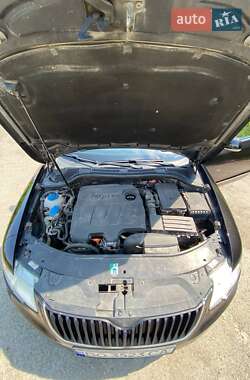 Универсал Skoda Superb 2012 в 
