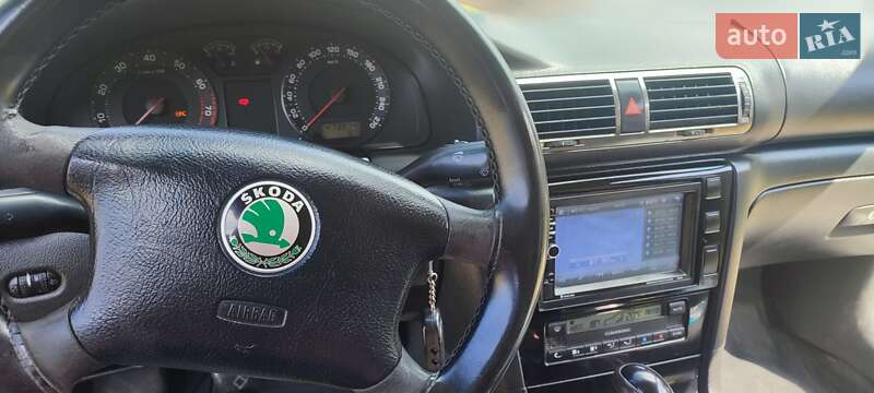 Лифтбек Skoda Superb 2002 в Ужгороде фото 6 Лифтбек Skoda Superb 2002 в Ужгороде