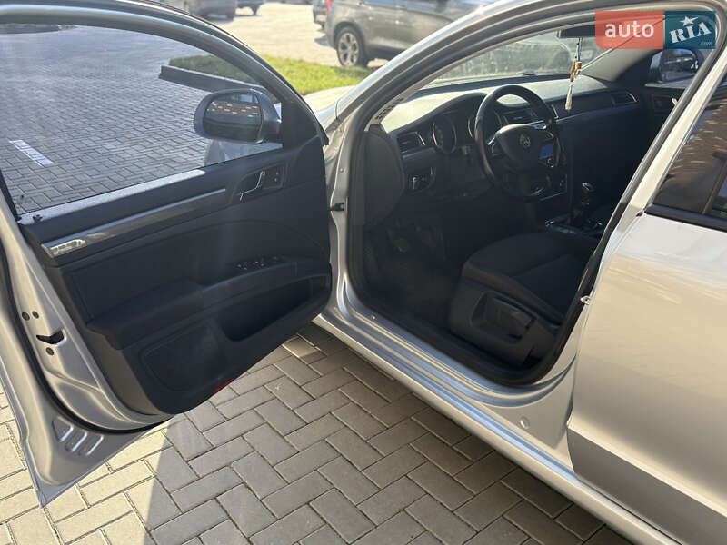 Универсал Skoda Superb 2014 в Житомире