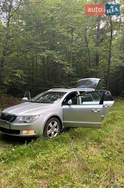 Универсал Skoda Superb 2010 в 