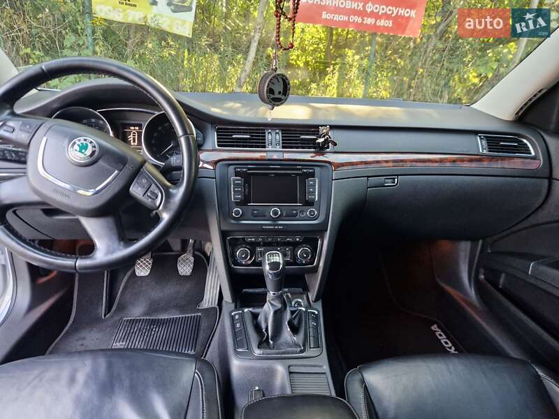 Универсал Skoda Superb 2010 в Львове фото 21 Универсал Skoda Superb 2010 в Львове