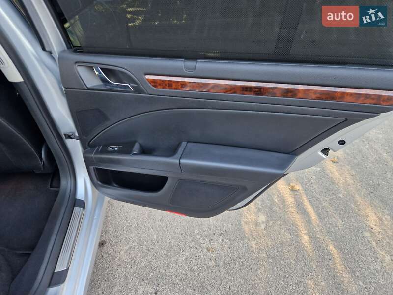 Универсал Skoda Superb 2010 в Львове фото 29 Универсал Skoda Superb 2010 в Львове