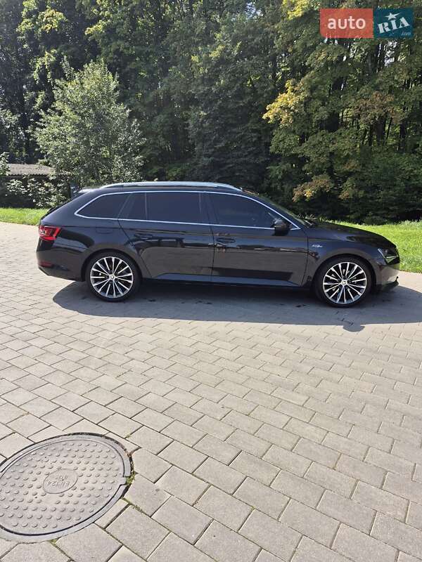 Универсал Skoda Superb 2016 в Ивано-Франковске