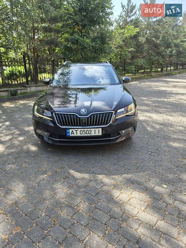 Универсал Skoda Superb 2016 в Ивано-Франковске