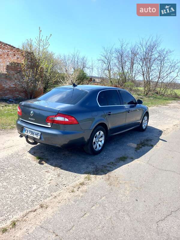 Лифтбек Skoda Superb 2008 в Звенигородке