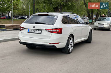 Універсал Skoda Superb 2015 в 