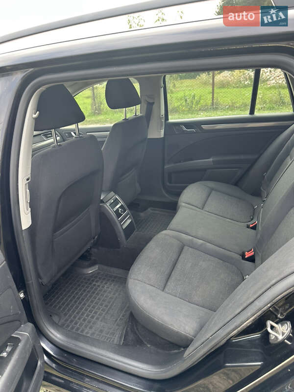 Универсал Skoda Superb 2014 в Львове