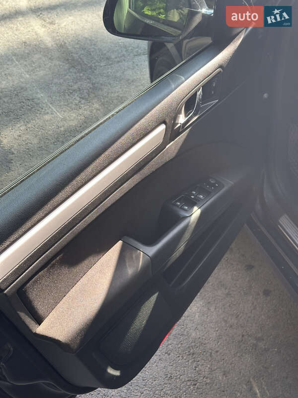 Універсал Skoda Superb 2012 в Ужгороді фото 28 Універсал Skoda Superb 2012 в Ужгороді