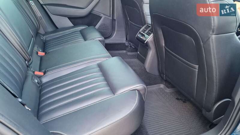 Універсал Skoda Superb 2020 в Тернополі