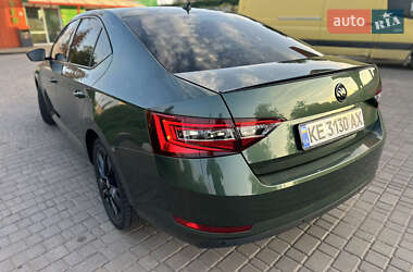 Лифтбек Skoda Superb 2018 в 