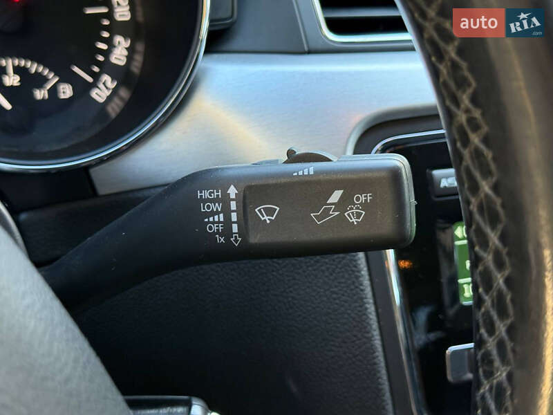 Лифтбек Skoda Superb 2013 в Днепре