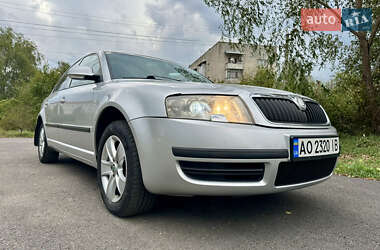 Лифтбек Skoda Superb 2007 в 