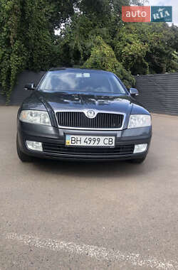 Лифтбек Skoda Superb 2008 в 