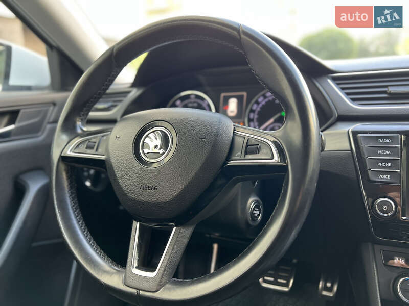 Универсал Skoda Superb 2018 в Ивано-Франковске