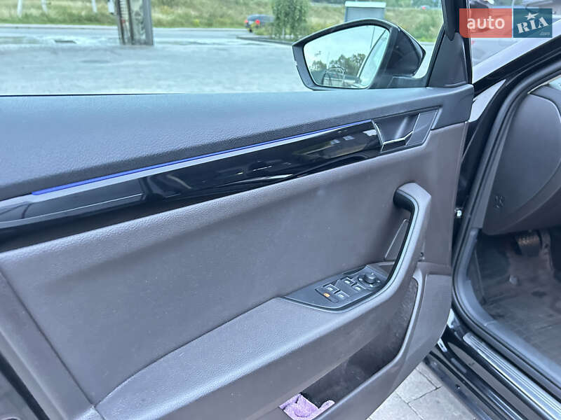 Универсал Skoda Superb 2016 в Львове