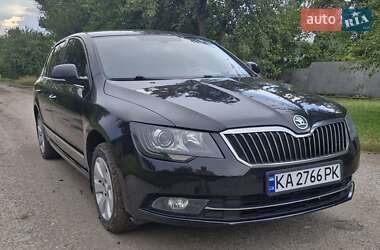 Лифтбек Skoda Superb 2013 в Черкассах