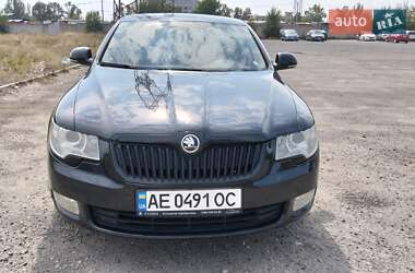 Лифтбек Skoda Superb 2012 в Днепре
