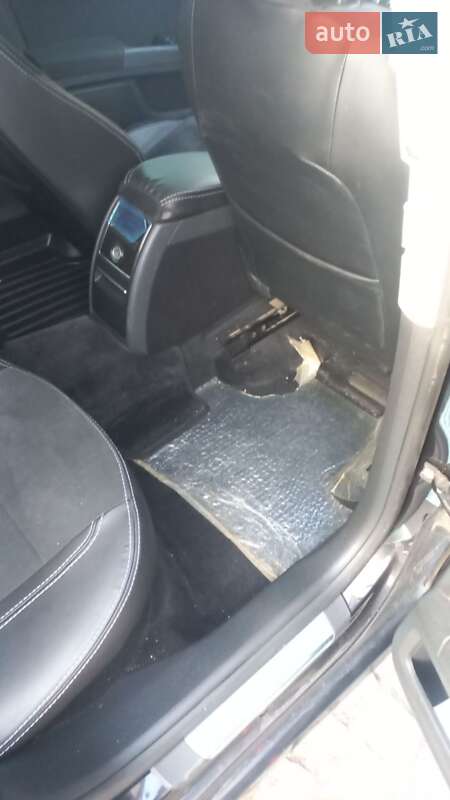 Лифтбек Skoda Superb 2014 в Краснокутске