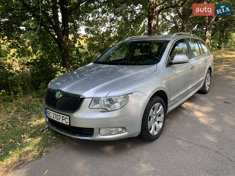 Skoda Superb 2011 Skoda Superb 2011