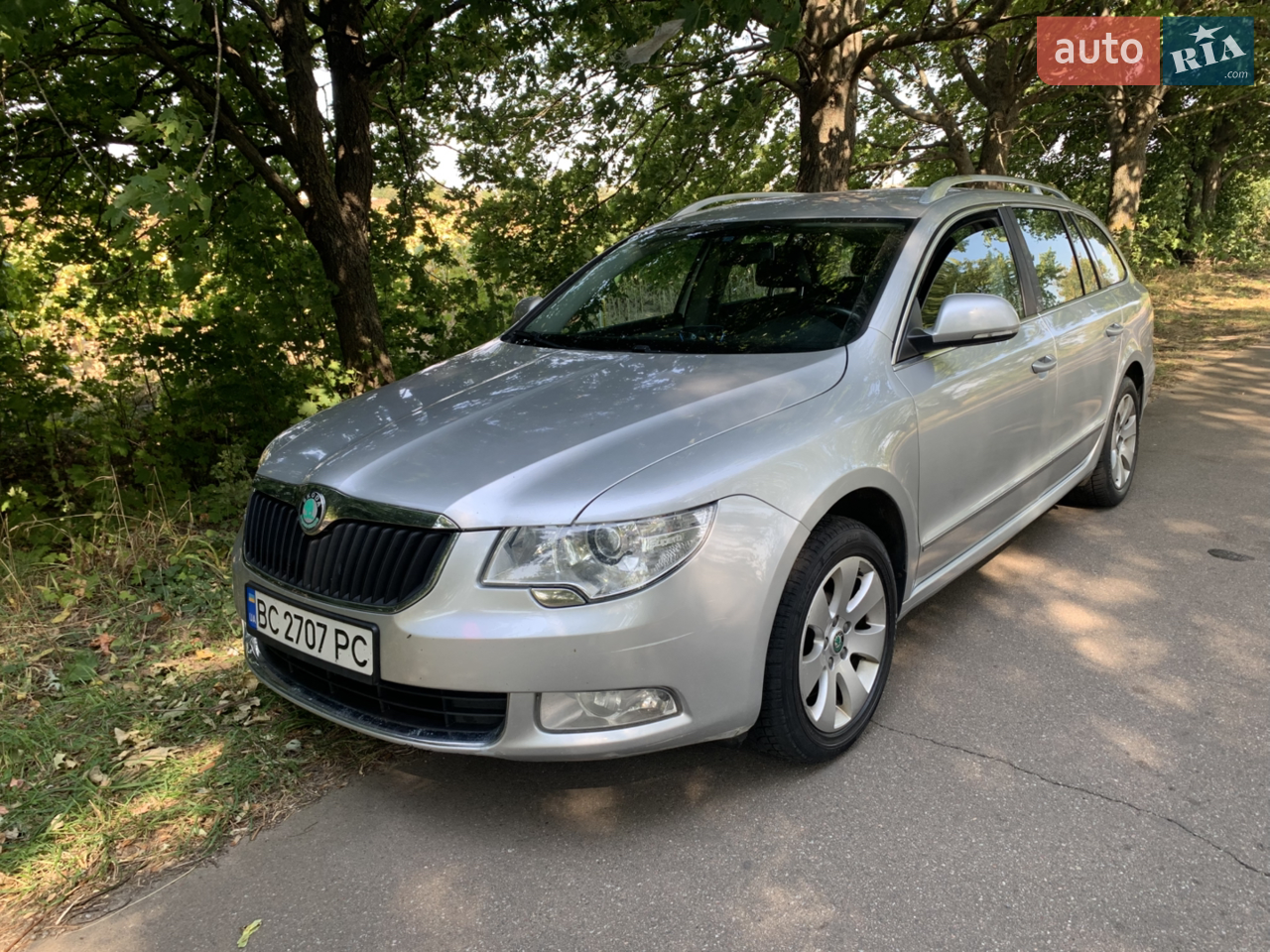 2012 Skoda Superb - мініатюра 10