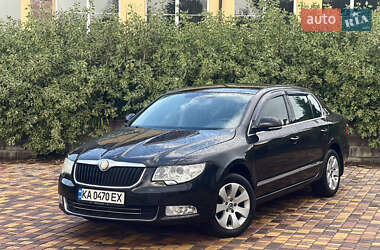 Лифтбек Skoda Superb 2010 в Киеве