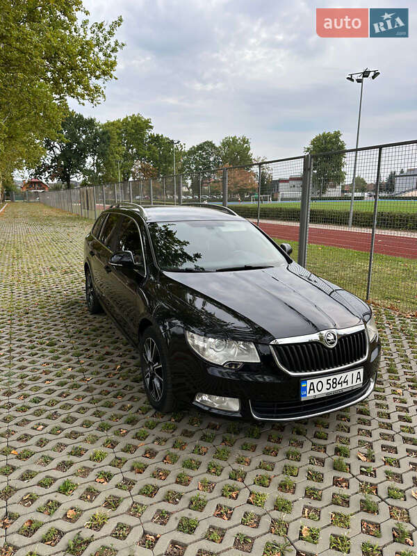 Універсал Skoda Superb 2012 в Мукачевому фото 3 Універсал Skoda Superb 2012 в Мукачевому