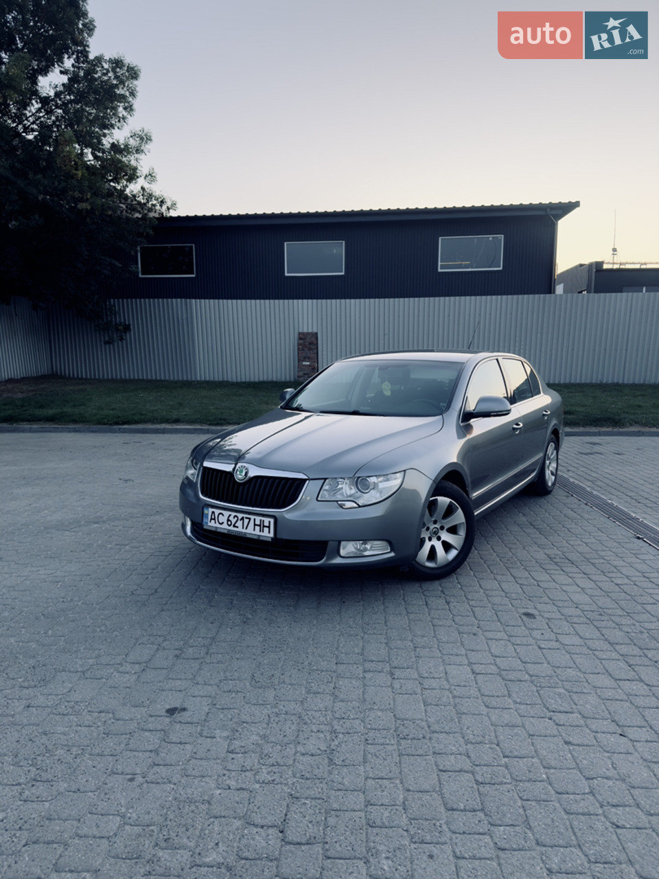 2010 Skoda Superb - мініатюра 20