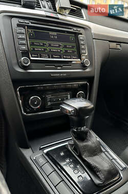 Лифтбек Skoda Superb 2011 в 