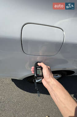Лифтбек Skoda Superb 2013 в 