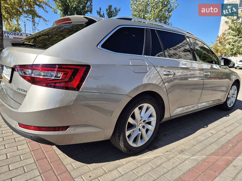 Универсал Skoda Superb 2017 в Днепре фото 3 Универсал Skoda Superb 2017 в Днепре