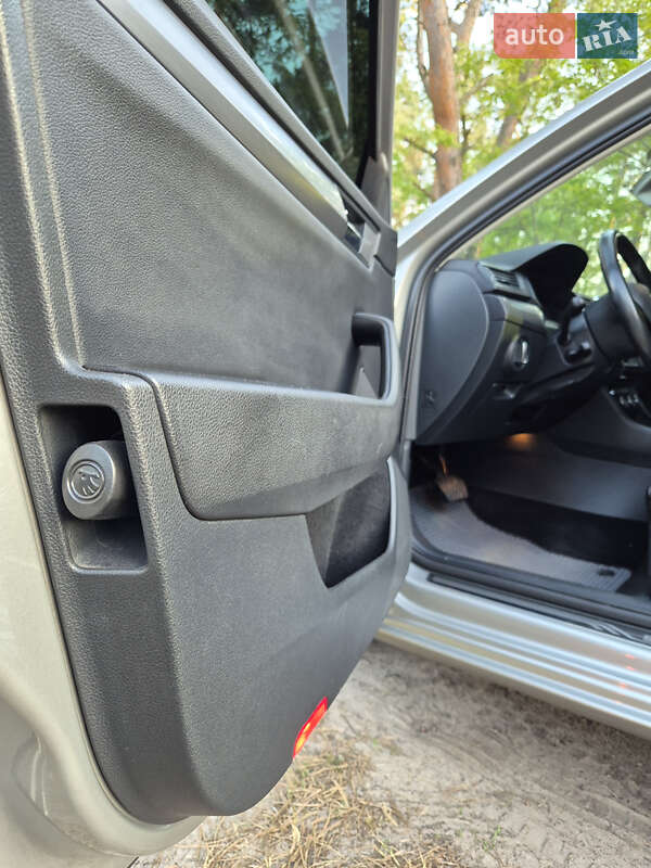 Универсал Skoda Superb 2017 в Днепре фото 28 Универсал Skoda Superb 2017 в Днепре