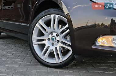 Универсал Skoda Superb 2012 в 