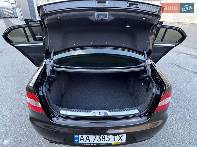 Лифтбек Skoda Superb 2012 в Киеве фото 27 Лифтбек Skoda Superb 2012 в Киеве