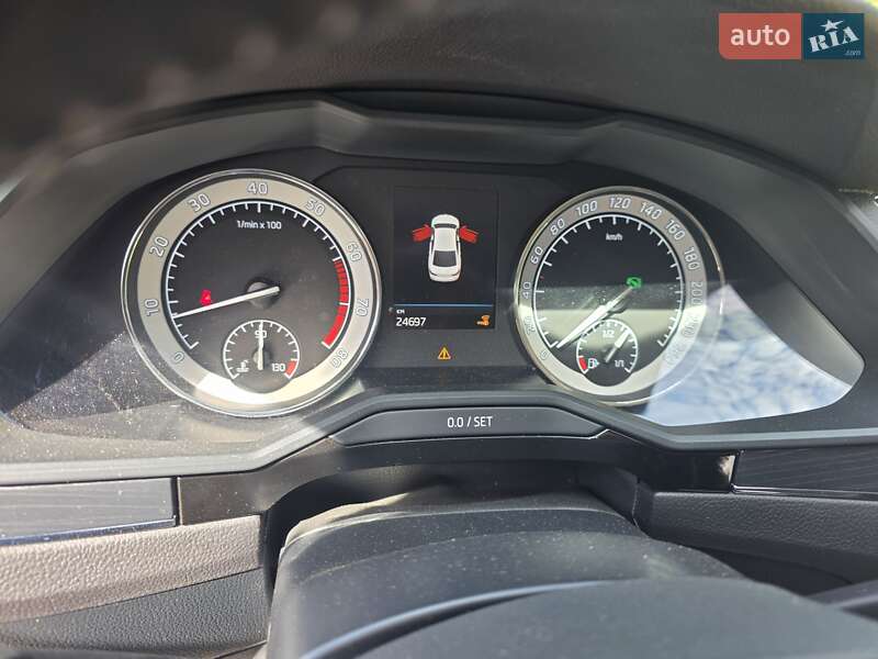 Лифтбек Skoda Superb 2021 в Кропивницком
